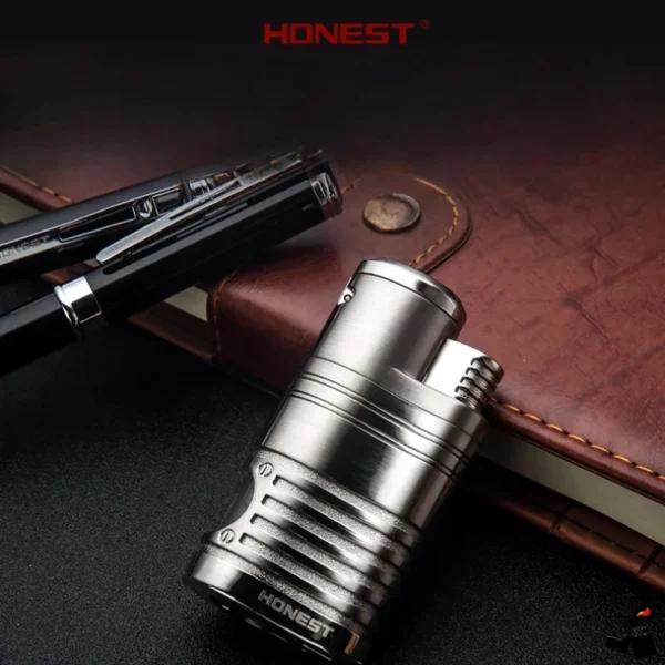 Briquet COHIBA Flamme 4 Jets et Coupe-Cigare Logo