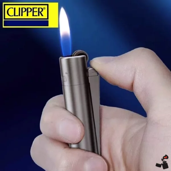 Briquet Clipper Métal à Meule – Flamme Douce Allumé