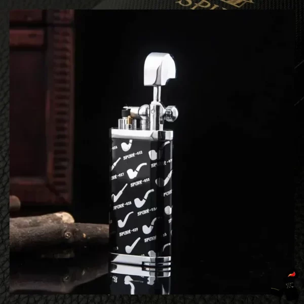 Briquet Pipe Métal Flamme Inclinée Noir et Argenté