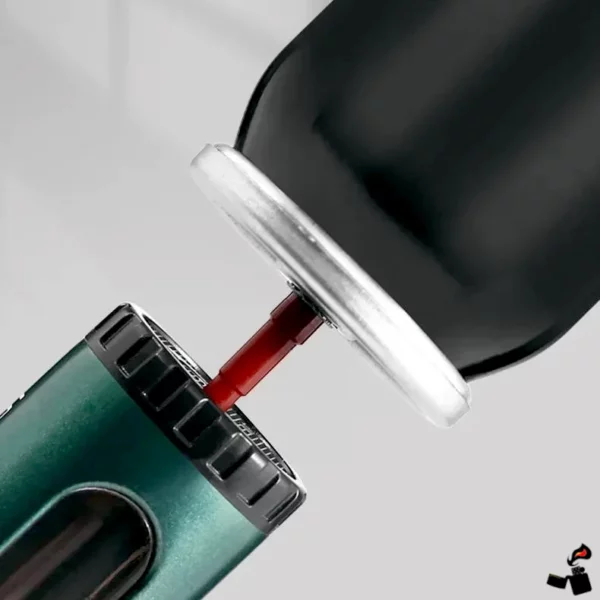 Briquet JOBON Triple Flamme à Meule – Rechargeable, Coupe-Vent, Design Métallique Gaz