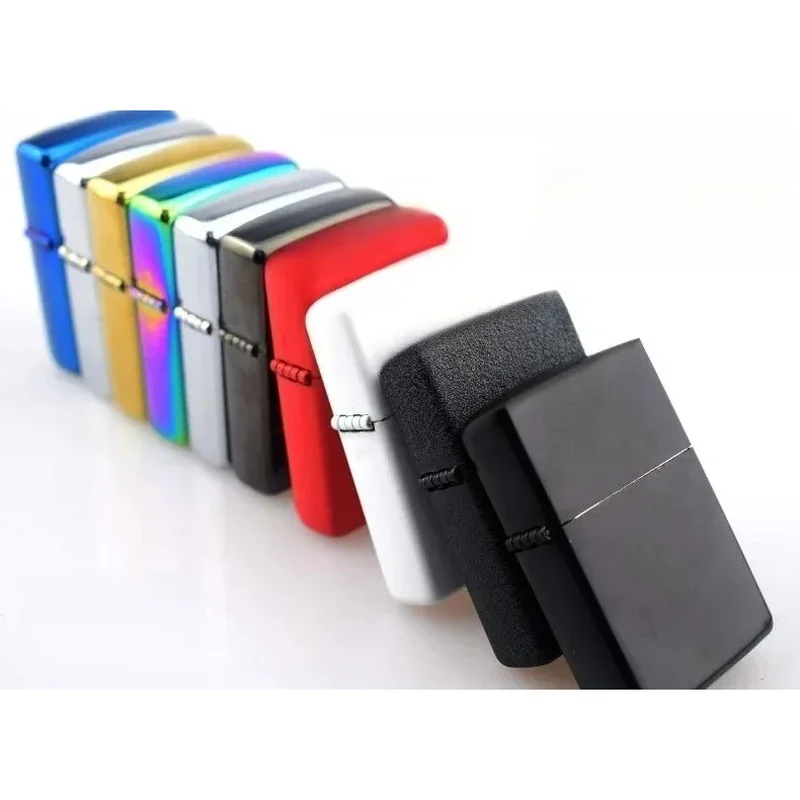 Briquets à essence personnalisables en plusieurs couleurs